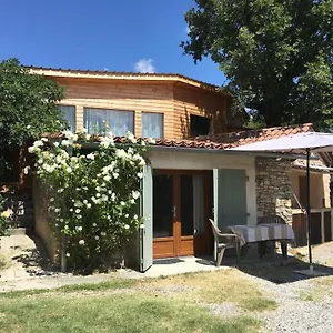 En Pierre, Samadhi Chez Satori Et Sargam Appartement